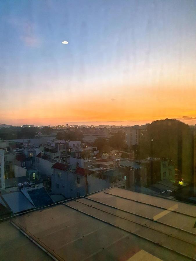 Reddoorz Premium Cloud 9 An Nhon Hotel Ho Şi Min Dış mekan fotoğraf