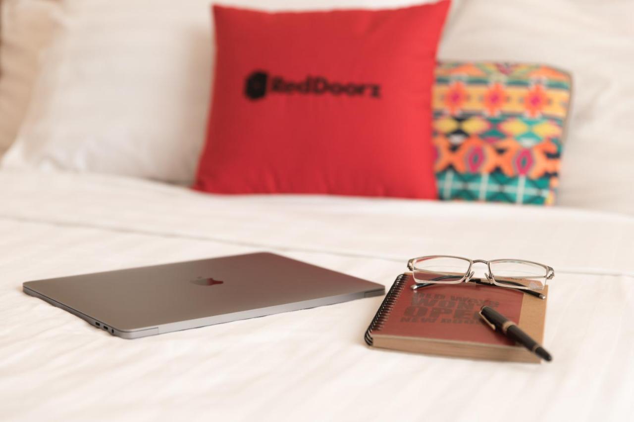 Reddoorz Premium Cloud 9 An Nhon Hotel Ho Şi Min Dış mekan fotoğraf
